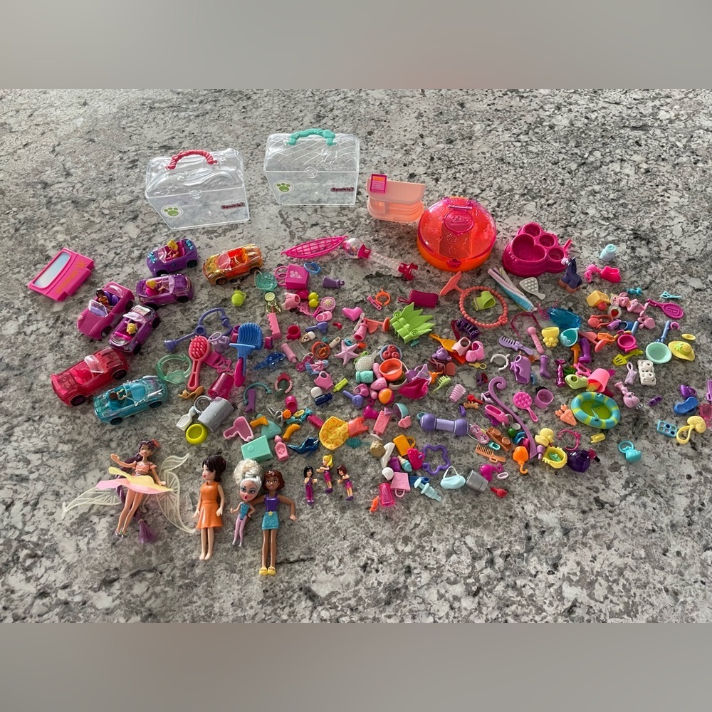 Polly Pocket Huge Lot over 200 pieces
